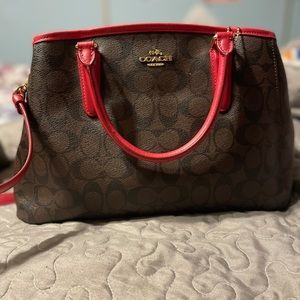 Coach purse w/crossbody strap